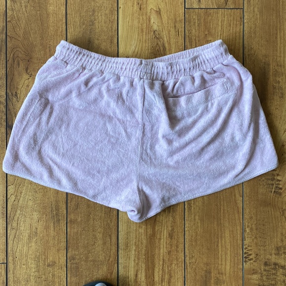 Fila Shorts - Picture 2 of 4